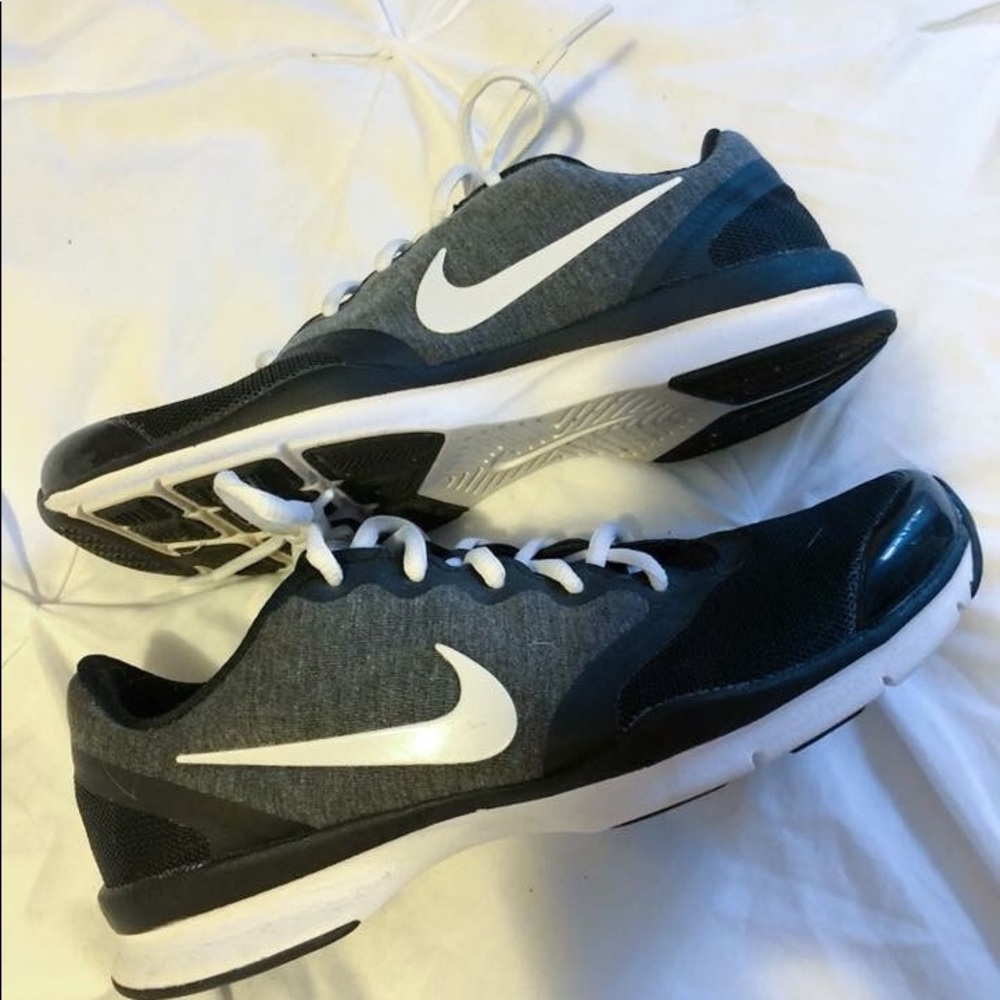 Nike Women’s Sneakers size 8